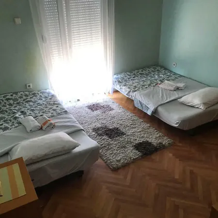 Apartman Moj Dom דירה